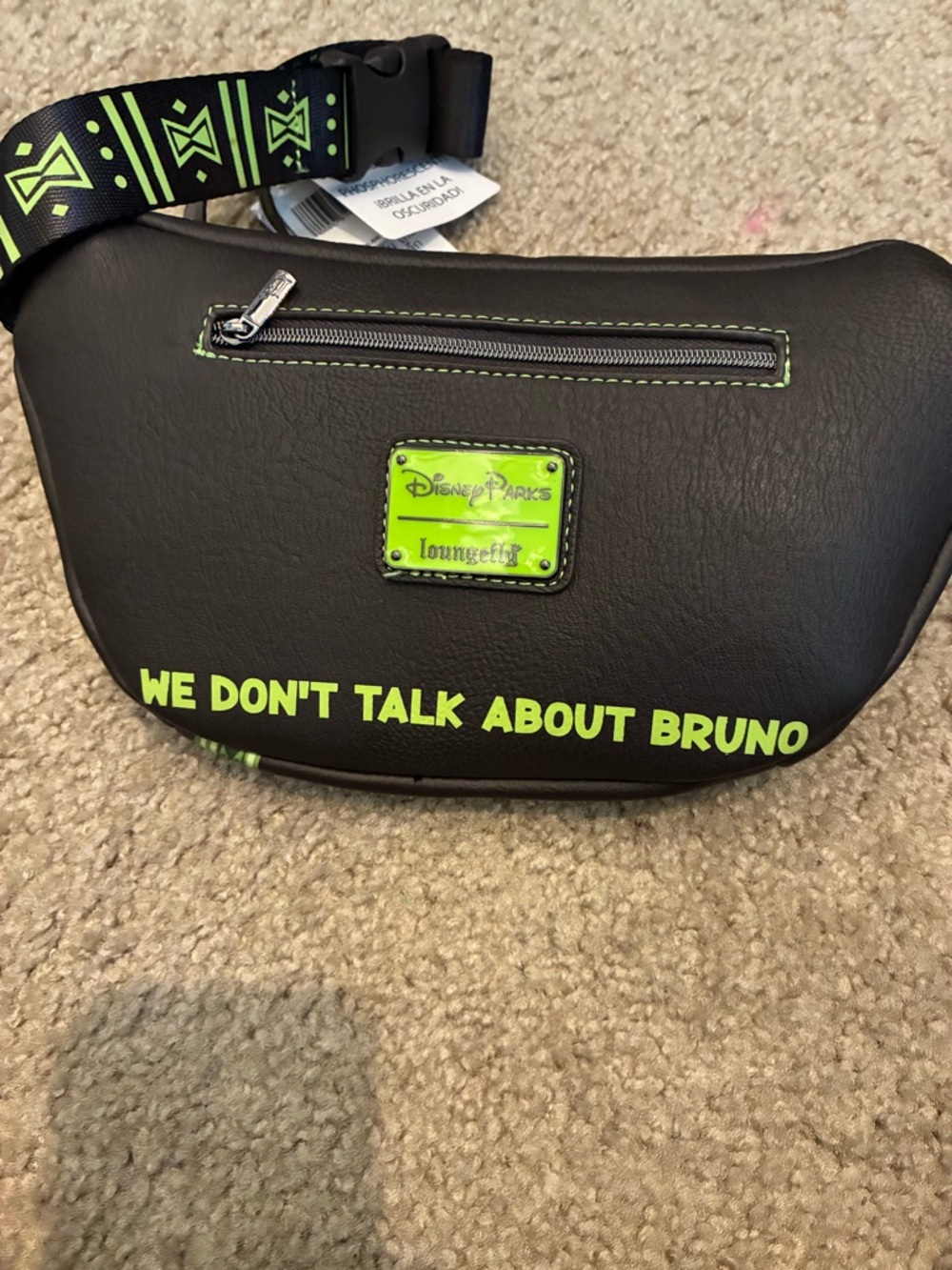 Bruno Disney park lounge fly Glow-In-The-Dark Waist Bag - Picture 3 of 8